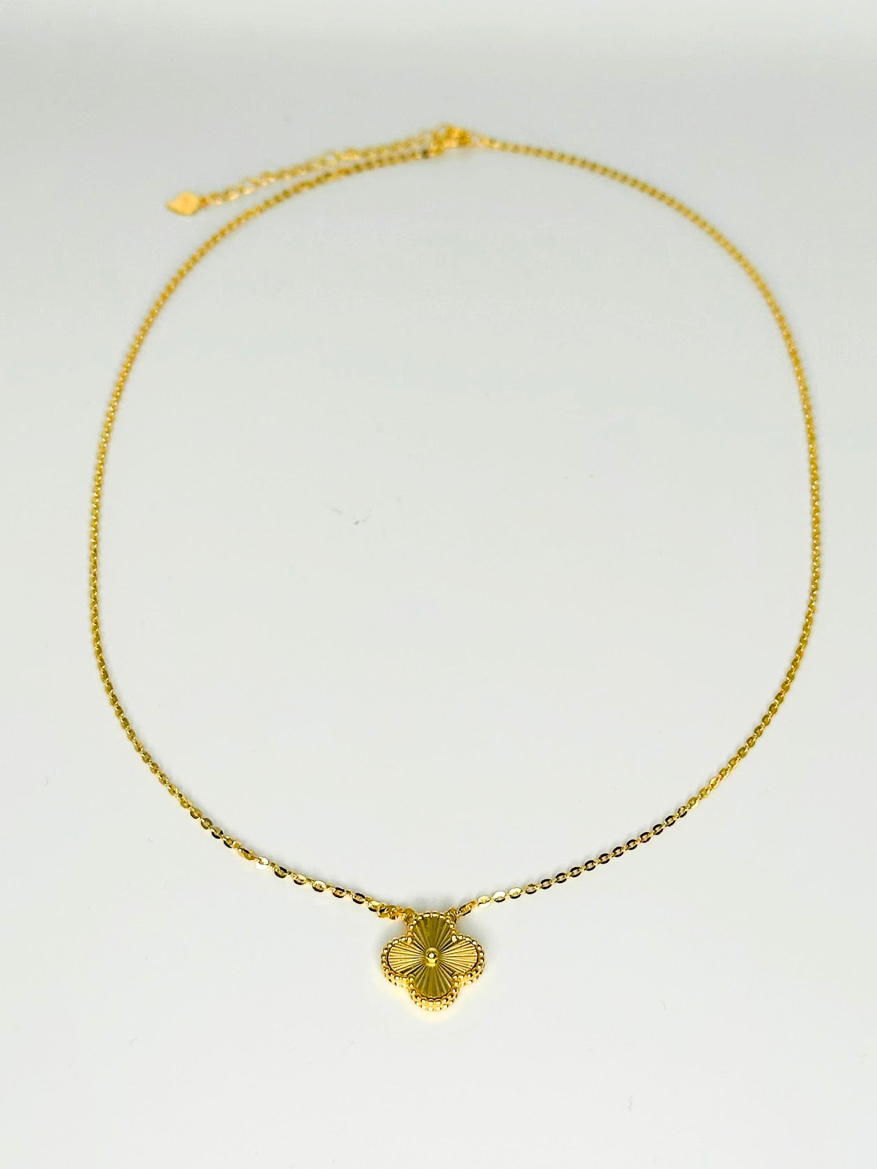 Gold Clover Pendant Necklace